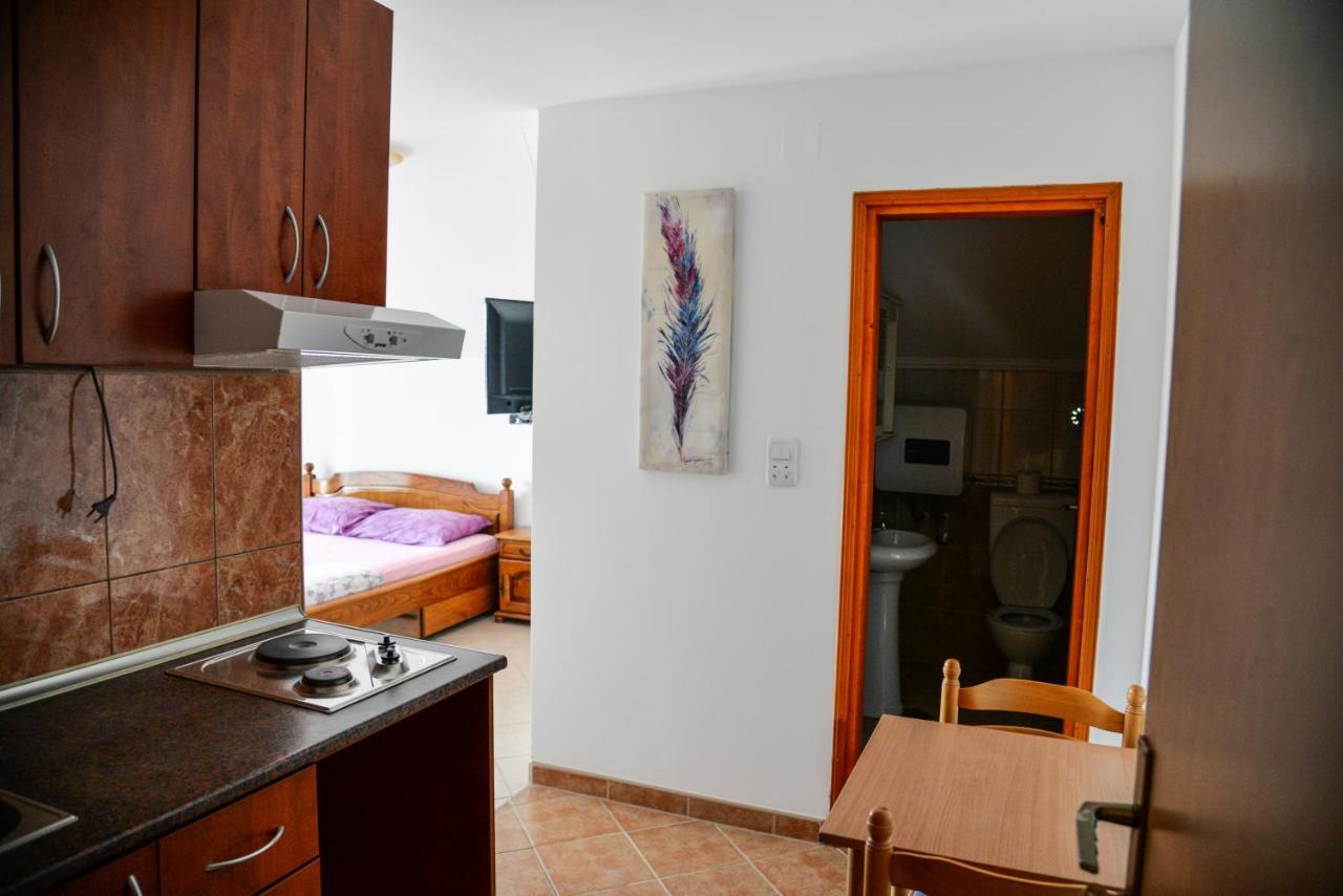 Guest House Ivana Tivat Buitenkant foto