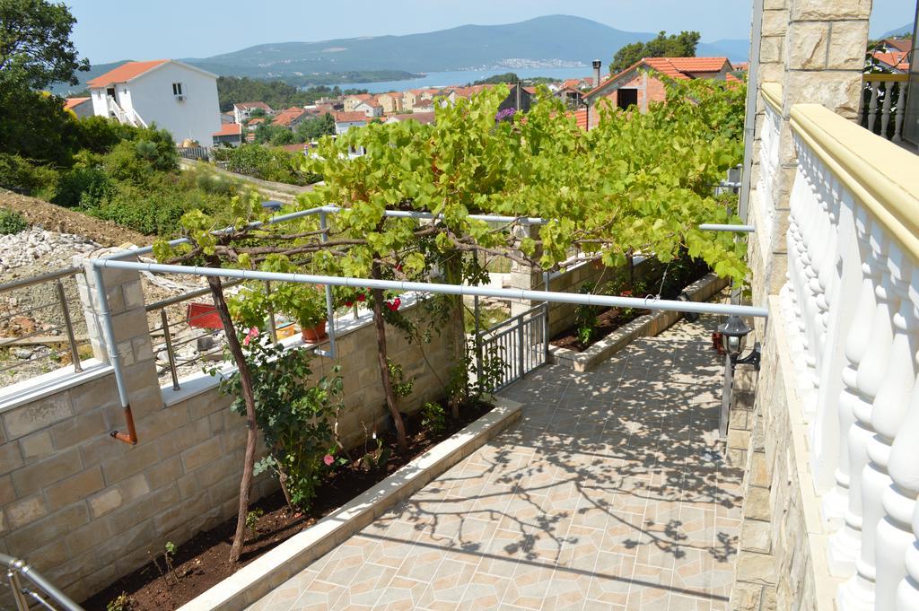 Guest House Ivana Tivat Buitenkant foto