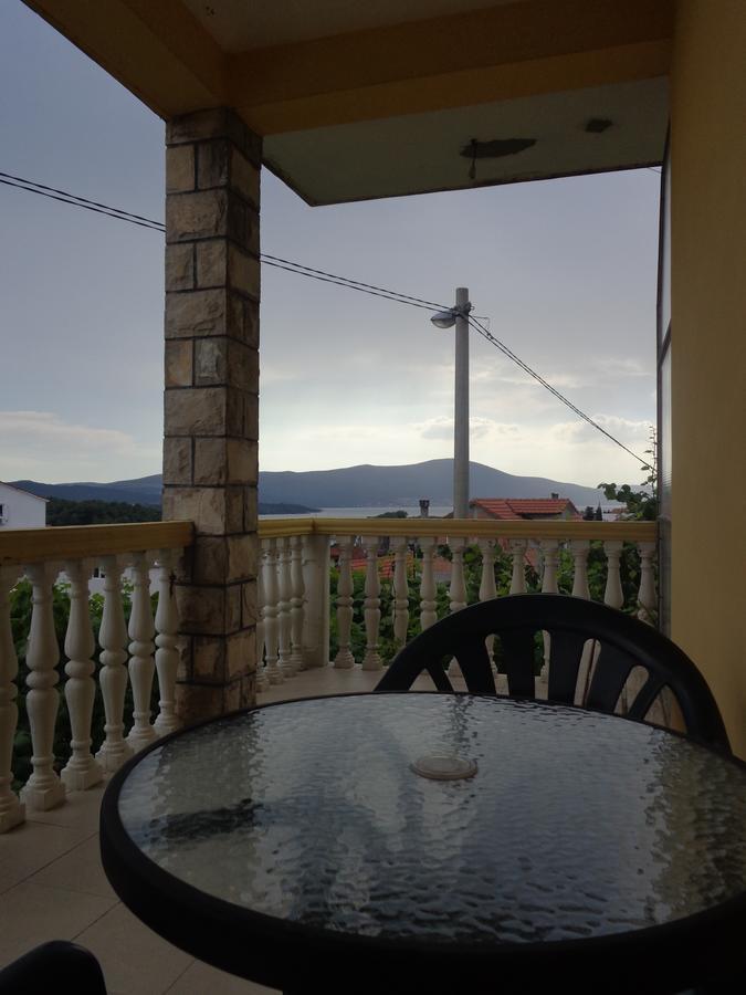 Guest House Ivana Tivat Buitenkant foto